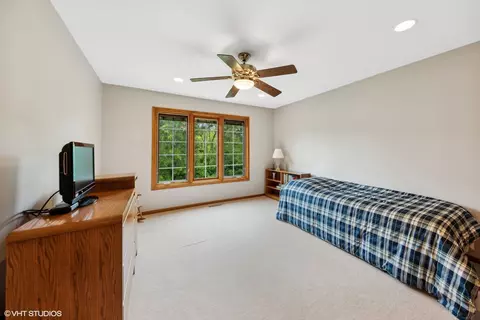 Bedroom - 116 Riverside Dr, Deerfield, IL 60015 photo 5 of 5
