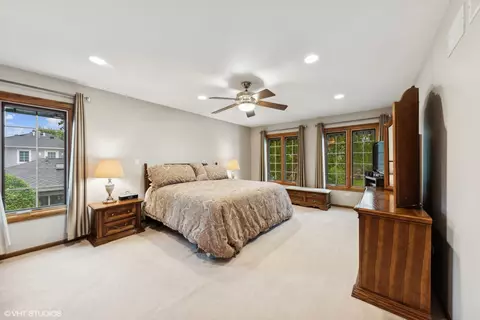 Bedroom - 116 Riverside Dr, Deerfield, IL 60015 photo 1 of 5