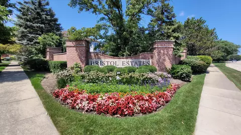 Other - 116 Riverside Dr, Deerfield, IL 60015 photo 10 of 19