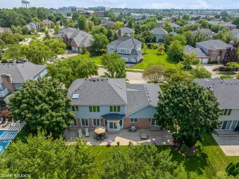 View/Area - 116 Riverside Dr, Deerfield, IL 60015 photo 1 of 5