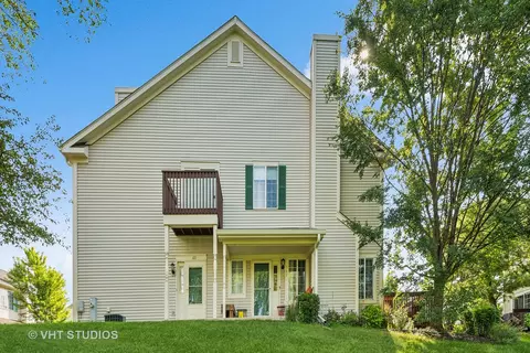 598 Windsor Dr #598, Fox Lake, IL 60020