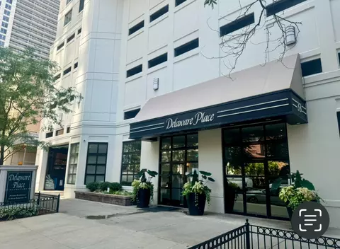 33 W Delaware Pl #11B, Chicago, IL 60610