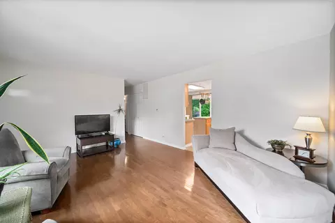 149 W Norman Ln, Wheeling, IL 60090 photo 14