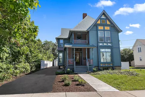 515 Prospect St, Elgin, IL 60120