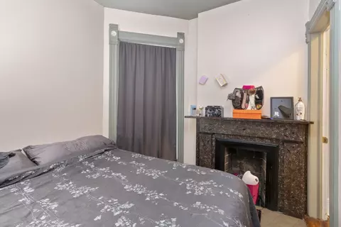 Bedroom - 515 Prospect St, Elgin, IL 60120 photo 2 of 6
