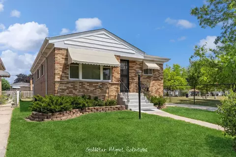 8755 S Prairie Ave, Chicago, IL 60619
