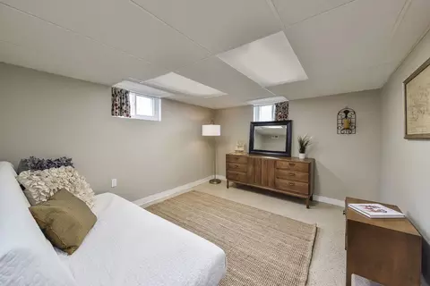 Bedroom - 705 N Main St, Wheaton, IL 60187 photo 4 of 4