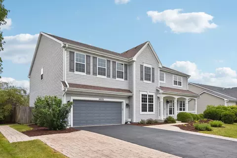 14535 Colonial Pkwy, Plainfield, IL 60544 photo 2