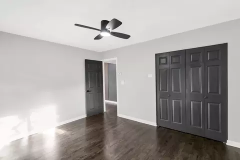 700 Ash Rd, Hoffman Estates, IL 60169 photo 17