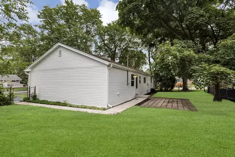 700 Ash Rd, Hoffman Estates, IL 60169 photo 32