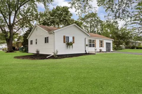 700 Ash Rd, Hoffman Estates, IL 60169 photo 31