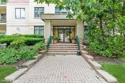 20 S Main St #405S, Mount Prospect, IL 60056