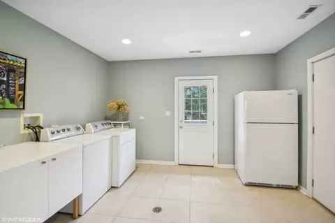 Other - 1933 Old Willow Rd, Northfield, IL 60093 photo 2 of 7