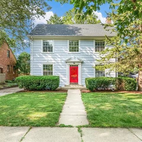1010 W Charles St, Champaign, IL 61821