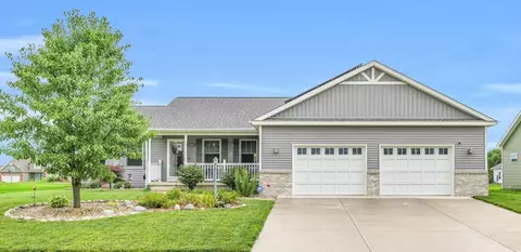 1905 Kathryn St, Urbana, IL 61802