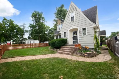 Other - 84 S Melrose Ave, Elgin, IL 60123 photo 2 of 7