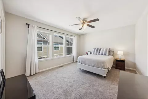 1190 Colfax Ave, Des Plaines, IL 60016 photo 14