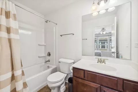 1190 Colfax Ave, Des Plaines, IL 60016 photo 16