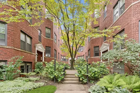 524 Sheridan Rd #2A, Evanston, IL 60202