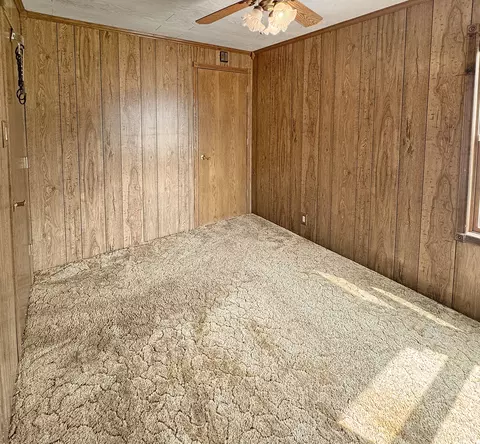 17044 Lorenz Ave, Lansing, IL 60438 photo 9