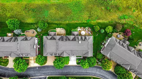 View/Area - 10 Willowcrest Dr, Oak Brook, IL 60523 photo 3 of 5