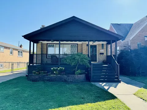 11147 S Troy St, Chicago, IL 60655