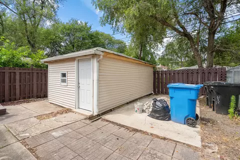 2242 E 100th St, Chicago, IL 60617 photo 6
