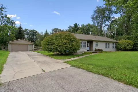 1 Illini Cir, Urbana, IL 61801