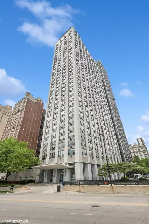 1550 N Lake Shore Dr #23F, Chicago, IL 60610