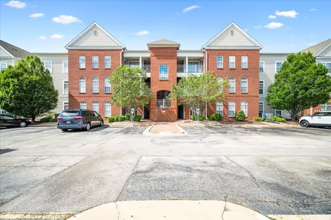 1905 N Lincoln Ave #120, Urbana, IL 61801