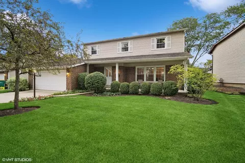 169 Downing Rd, Buffalo Grove, IL 60089