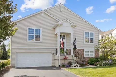 223 Terra Firma Ln, Volo, IL 60020