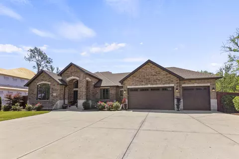 275 E Nerge Rd, Roselle, IL 60172 photo 1