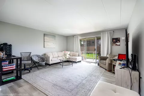 127 N Wolf Rd #59A, Wheeling, IL 60090 photo 8