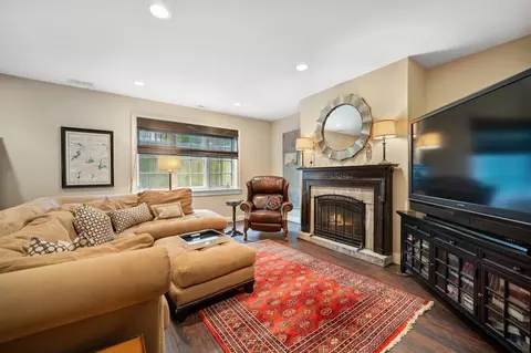 719 Forest Rd, Glenview, IL 60025 photo 27