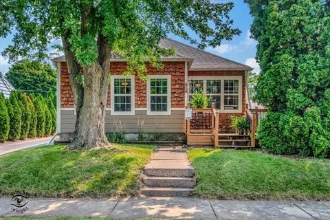 Exterior - 516 N 10th Ave, Kankakee, IL 60901 photo 2 of 10