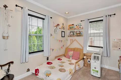 Bedroom - 516 N 10th Ave, Kankakee, IL 60901 photo 3 of 5