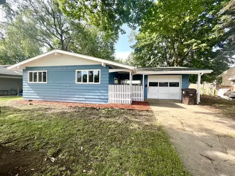 1061 Clark St, Rantoul, IL 61866