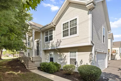 1399 Carolyn Ct, Yorkville, IL 60560