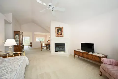 346 Ashford Cir #2, Bartlett, IL 60103 photo 13