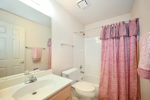 346 Ashford Cir #2, Bartlett, IL 60103 photo 21