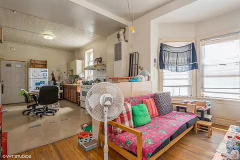 2821 S Emerald Ave, Chicago, IL 60616 photo 16