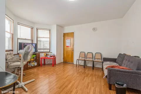 2821 S Emerald Ave, Chicago, IL 60616 photo 6