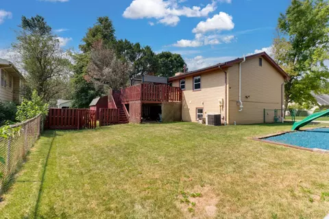 200 Bentley Dr, Normal, IL 61761 photo 39