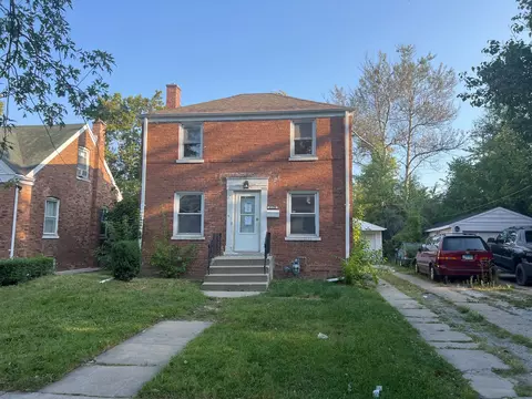 228 E 140th Pl, Dolton, IL 60419