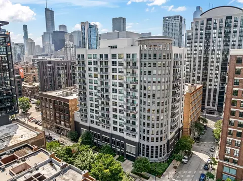 421 W Huron St #503, Chicago, IL 60654