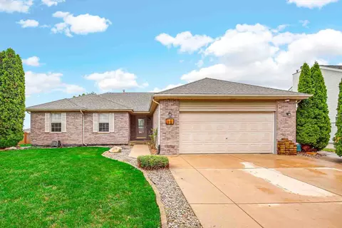 1681 Eagles Lndg N, Manteno, IL 60950