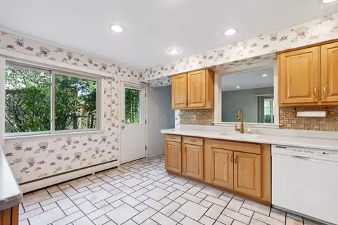 100 Mulberry East Rd, Deerfield, IL 60015 photo 10