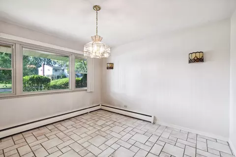 100 Mulberry East Rd, Deerfield, IL 60015 photo 8