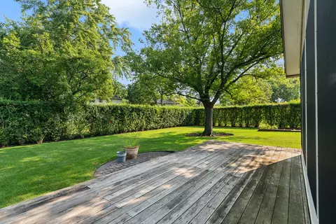 100 Mulberry East Rd, Deerfield, IL 60015 photo 5